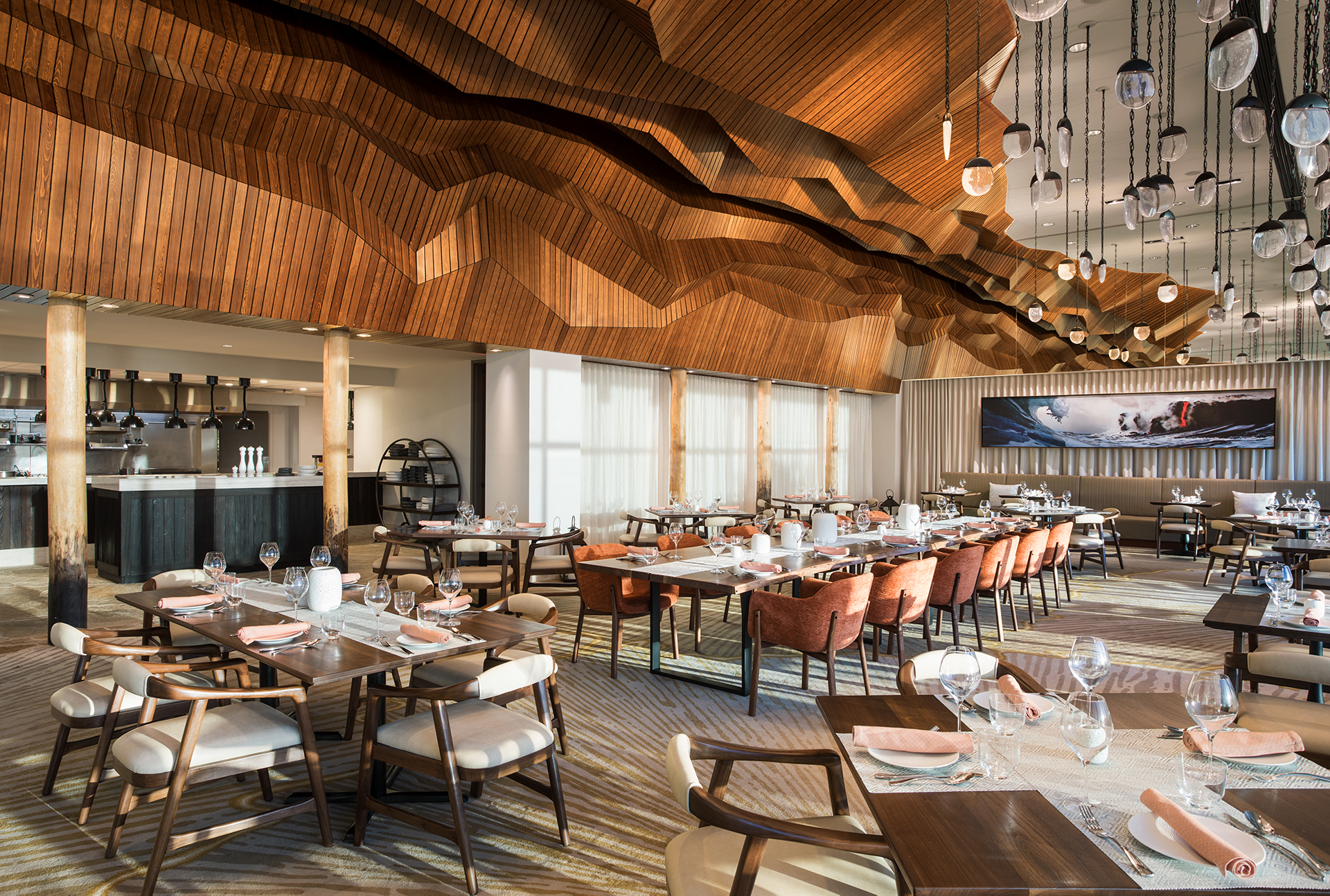 Dining room at Marco Island Marriott Resort Lanai